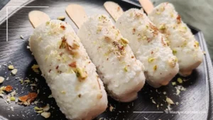 कोकोनट कुल्फी कैसे बनाएं | Coconut Kulfi Recipe | Nariyal Kulfi at Home